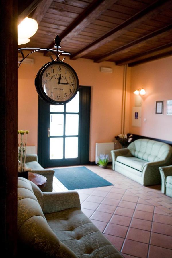Hotel Maly Mlyn Stargard Szczeciński Εξωτερικό φωτογραφία